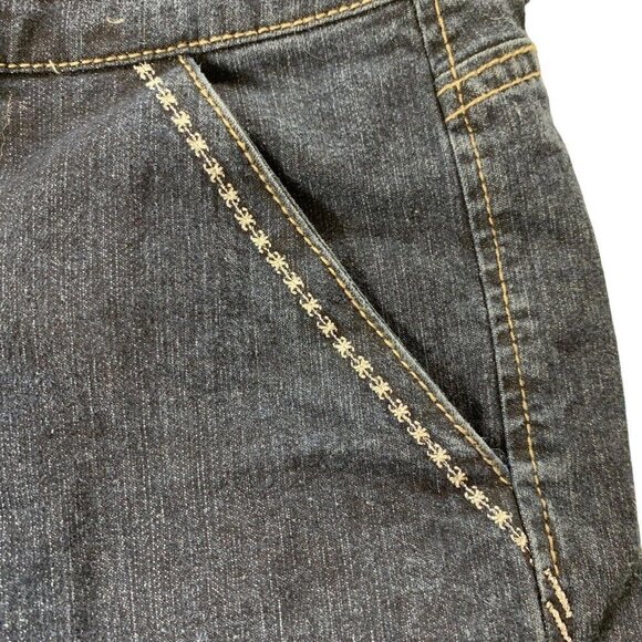 Duplex by Tyte Women's Denim Blue Jean Bermuda Shorts Size 12P​​​​ - Picture 3 of 9